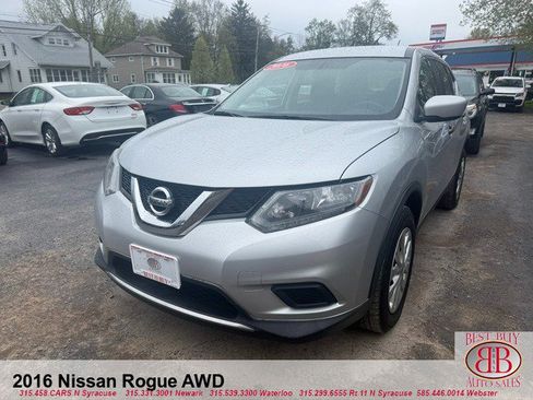 Used 2016 Nissan Rogue S AWD/4WD image 3