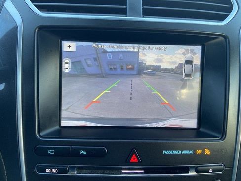 Used 2018 Ford Explorer Sport w/ Equipment Group 401A image 17