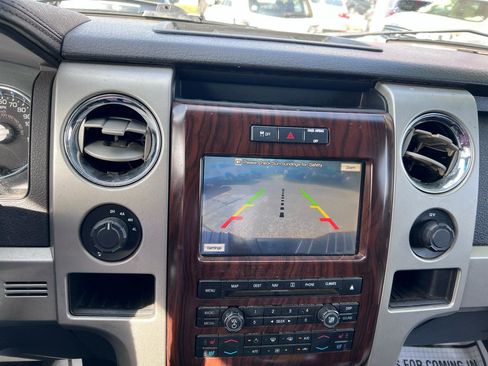 Used 2012 Ford F150 Lariat w/ Lariat Chrome Pkg image 12