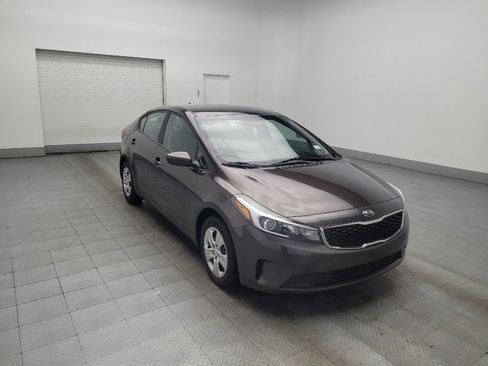 Used 2018 Kia Forte LX image 13