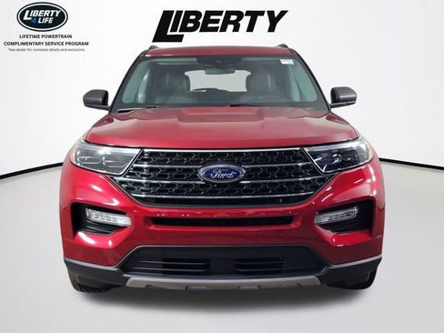 Used 2024 Ford Explorer XLT w/ Equipment Group 202A AWD/4WD image 8