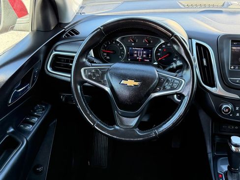 Used 2019 Chevrolet Equinox LT FWD image 14