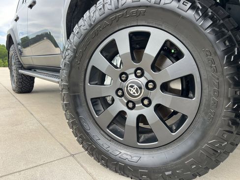 Used 2026 Toyota Land Cruiser w/ Premium Package AWD/4WD image 6