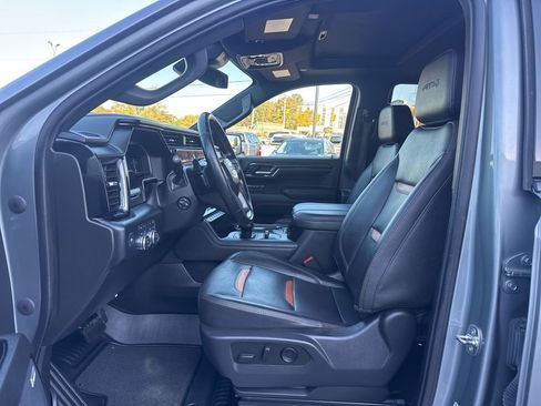 Used 2023 GMC Sierra 1500 AT4 w/ AT4 Preferred Package image 14