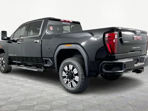 New 2026 GMC Sierra 2500 Denali w/ Denali Reserve Package AWD/4WD image 4