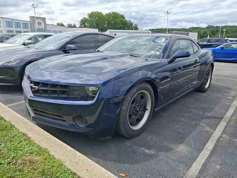 Used 2012 Chevrolet Camaro LS RWD image 3