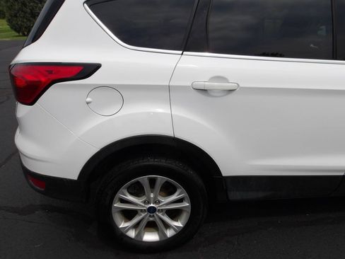 Used 2019 Ford Escape SE AWD/4WD image 34