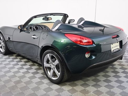 Used 2007 Pontiac Solstice Convertible w/ Premium Package RWD image 12