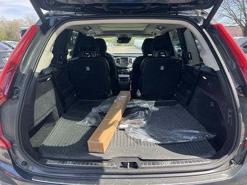 Used 2022 Volvo XC90 T6 Inscription w/ Advanced Package image 12