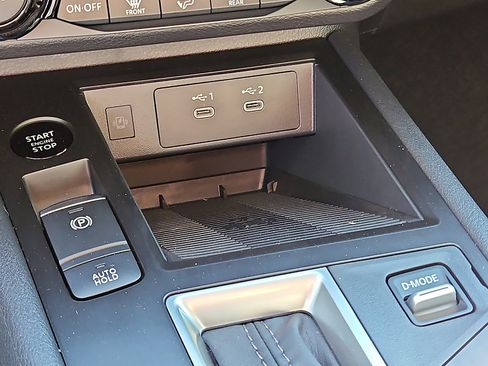 New 2026 Nissan Kicks SV w/ SV Premium Package image 18