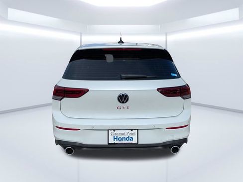 Used 2026 Volkswagen GTI SE FWD image 5