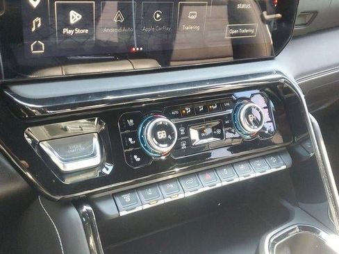 Used 2026 GMC Sierra 2500 AT4X image 26