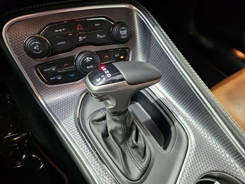 Used 2016 Dodge Challenger SRT Hellcat RWD image 16