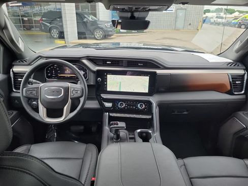 Used 2026 GMC Sierra 1500 Denali w/ Denali Reserve Package AWD/4WD image 10
