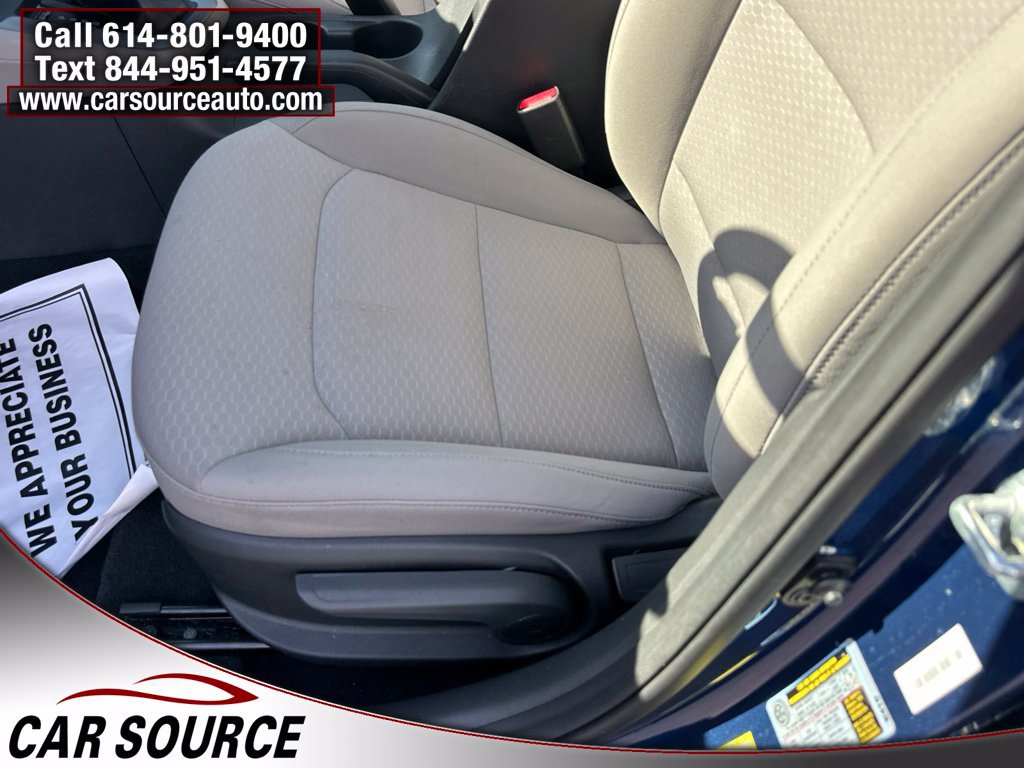 Used 2020 Hyundai Elantra SE FWD image 14