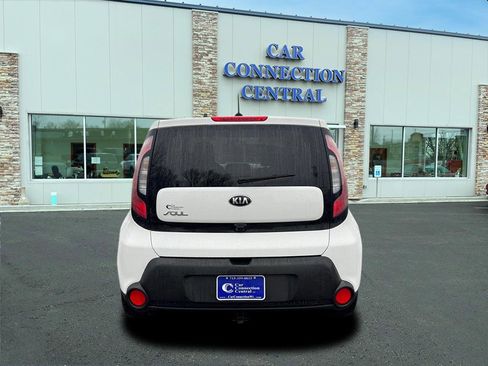 Used 2014 Kia Soul + w/ UVO w/Eservices Package image 3