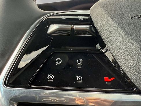 New 2025 Cadillac Escalade IQ Luxury 1 image 17