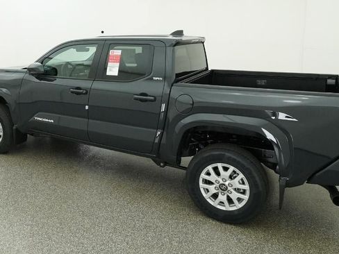 New 2026 Toyota Tacoma SR5 RWD image 4