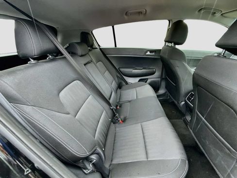 Used 2020 Kia Sportage LX FWD image 31