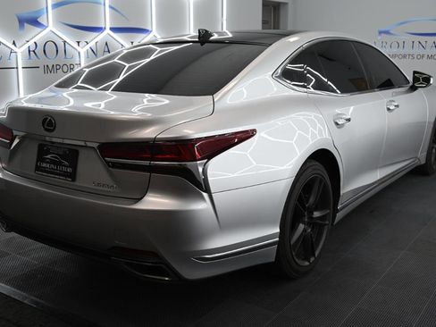 Used 2018 Lexus LS 500 w/ Luxury Package image 4