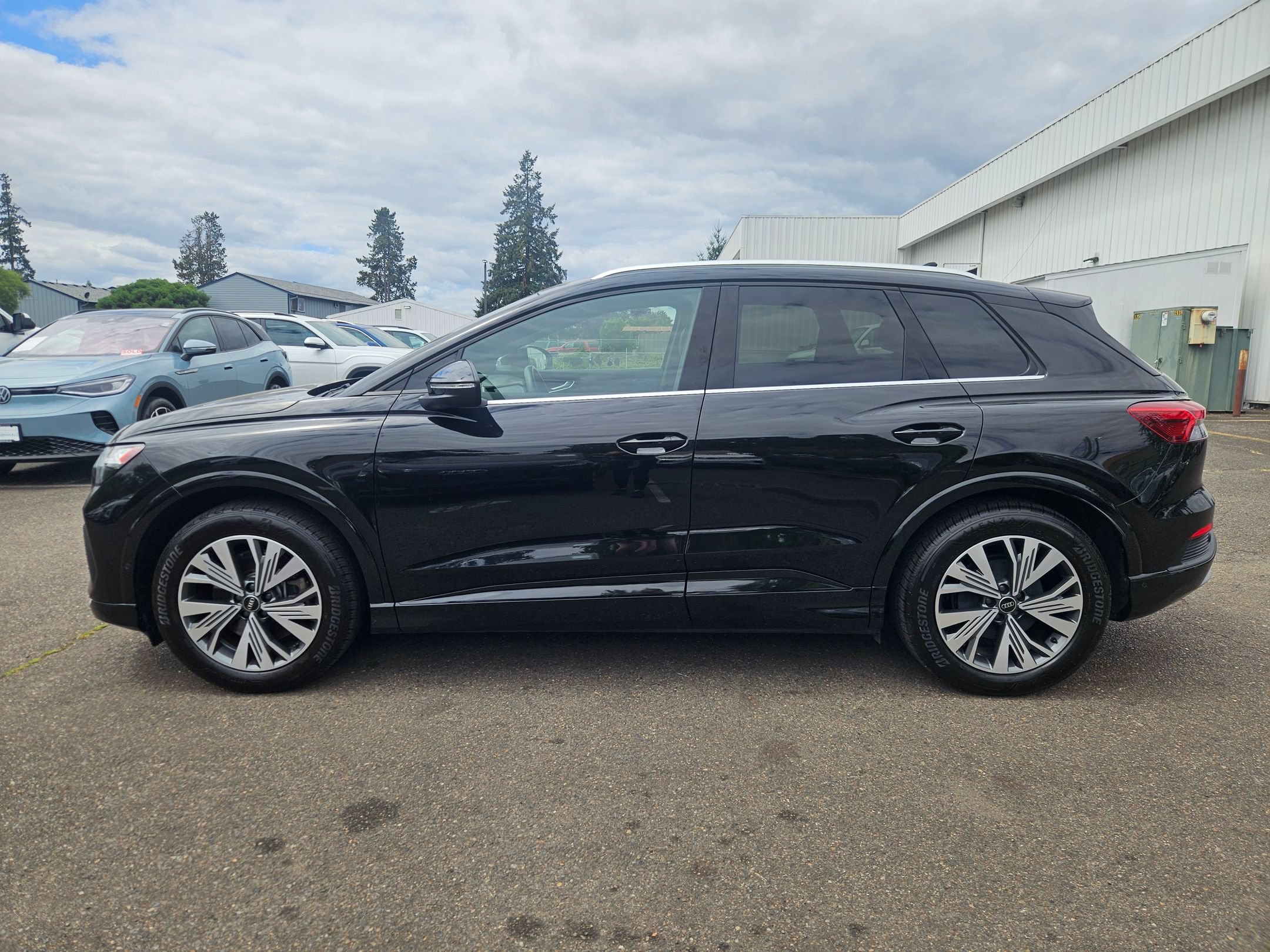 Used 2023 Audi Q4 e-tron Premium w/ Premium Plus RWD image 2