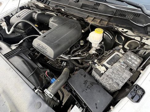 Used 2019 RAM 1500 Classic Warlock w/ Electronics Group image 27