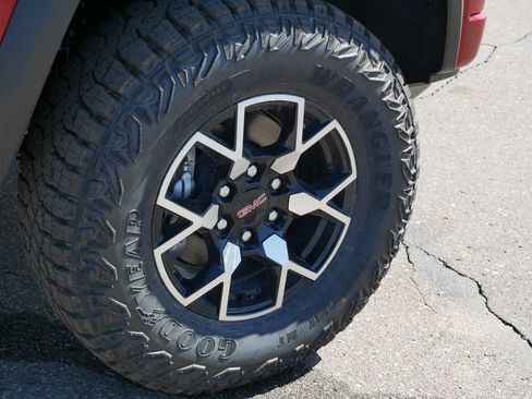 New 2026 GMC Canyon AT4X AWD/4WD image 6