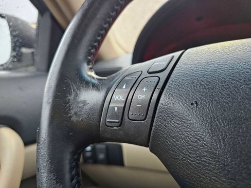 Used 2005 Honda Accord EX-L image 29