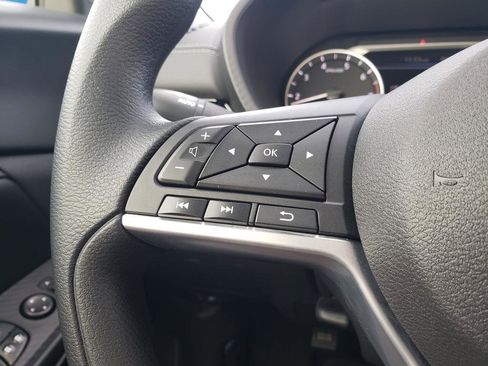 Certified 2023 Nissan Sentra SV image 29