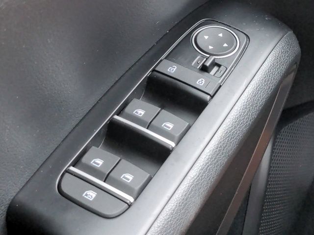Used 2020 Kia Soul EX w/ Option Group 015 FWD image 23