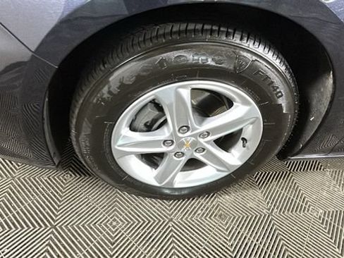 Used 2023 Chevrolet Malibu LS FWD image 9
