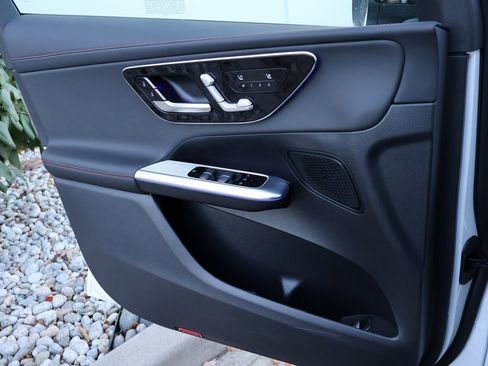 New 2026 Mercedes-Benz GLC 43 AMG 4MATIC Coupe image 40