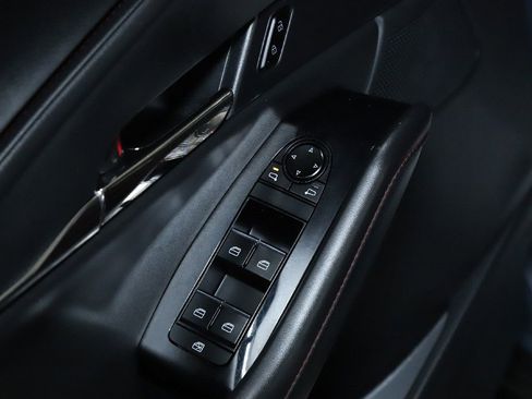 Used 2023 MAZDA CX-30 AWD 2.5 S w/ Preferred Package image 16