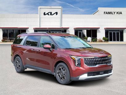 Certified 2025 Kia Carnival EX