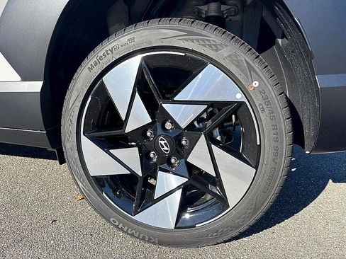 New 2026 Hyundai Kona Limited image 5