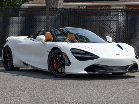 Used 2020 McLaren 720S Luxury image 2