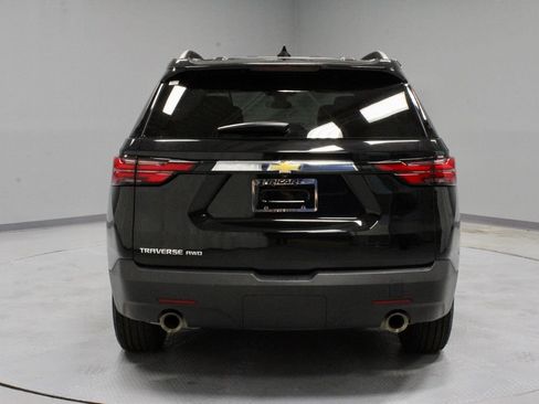 Used 2023 Chevrolet Traverse LT AWD/4WD image 9