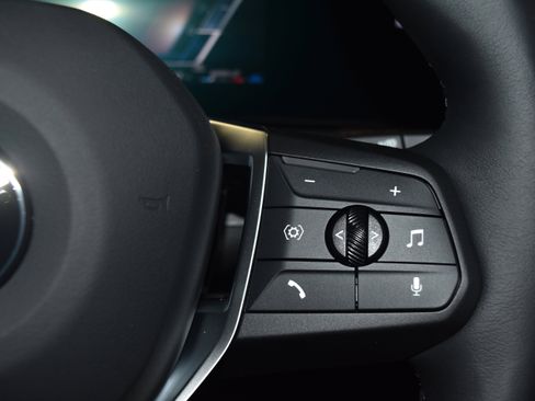 New 2026 BMW X1 xDrive28i w/ Technology Package image 9