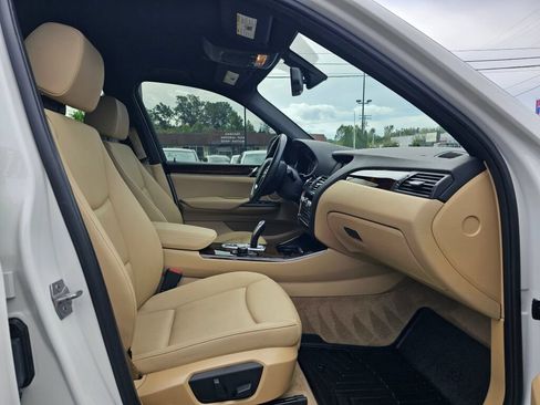 Used 2017 BMW X3 xDrive28i AWD/4WD image 10