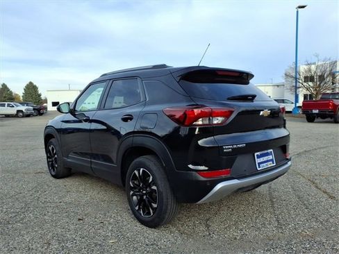 Certified 2023 Chevrolet TrailBlazer LT w/ Convenience Package image 5