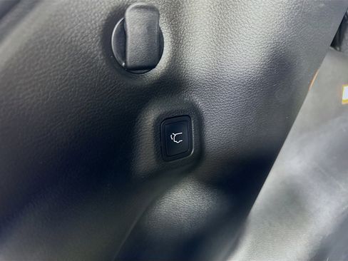 Used 2022 Jeep Compass Latitude w/ Convenience Group image 27