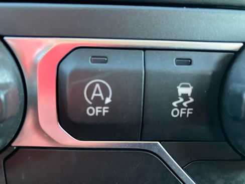 Used 2020 Jeep Wrangler Unlimited Sport S image 25