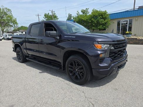 Used 2023 Chevrolet Silverado 1500 Custom RWD image 1
