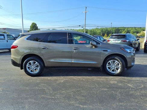 Used 2020 Buick Enclave Essence w/ Sound and Sites Package image 26