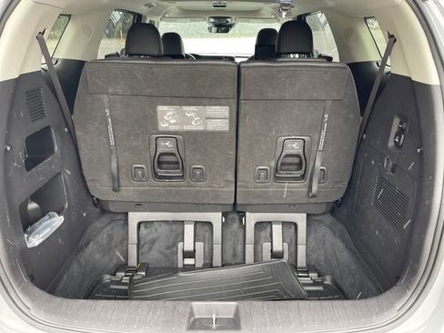 Used 2023 Kia Carnival SX Prestige FWD image 16