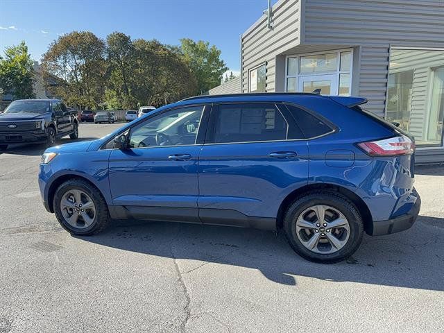 Certified 2023 Ford Edge SEL w/ Sport Appearance Package AWD/4WD image 4