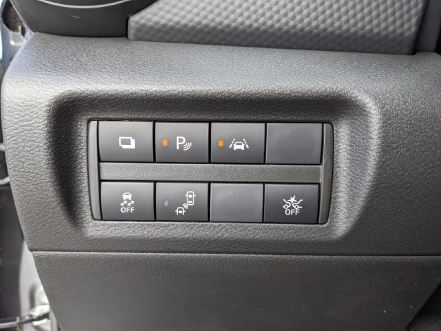 Certified 2025 Nissan Kicks Play S FWD image 35