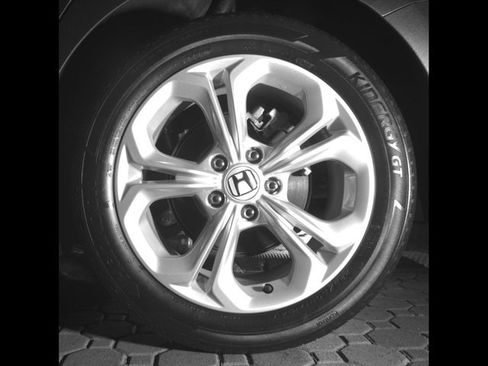 Used 2024 Honda Accord LX image 11