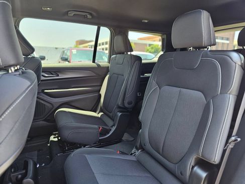 New 2026 Jeep Grand Cherokee L Laredo RWD image 23