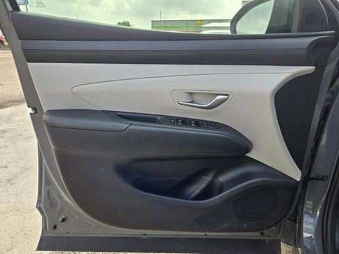Used 2025 Hyundai Tucson SEL FWD image 13